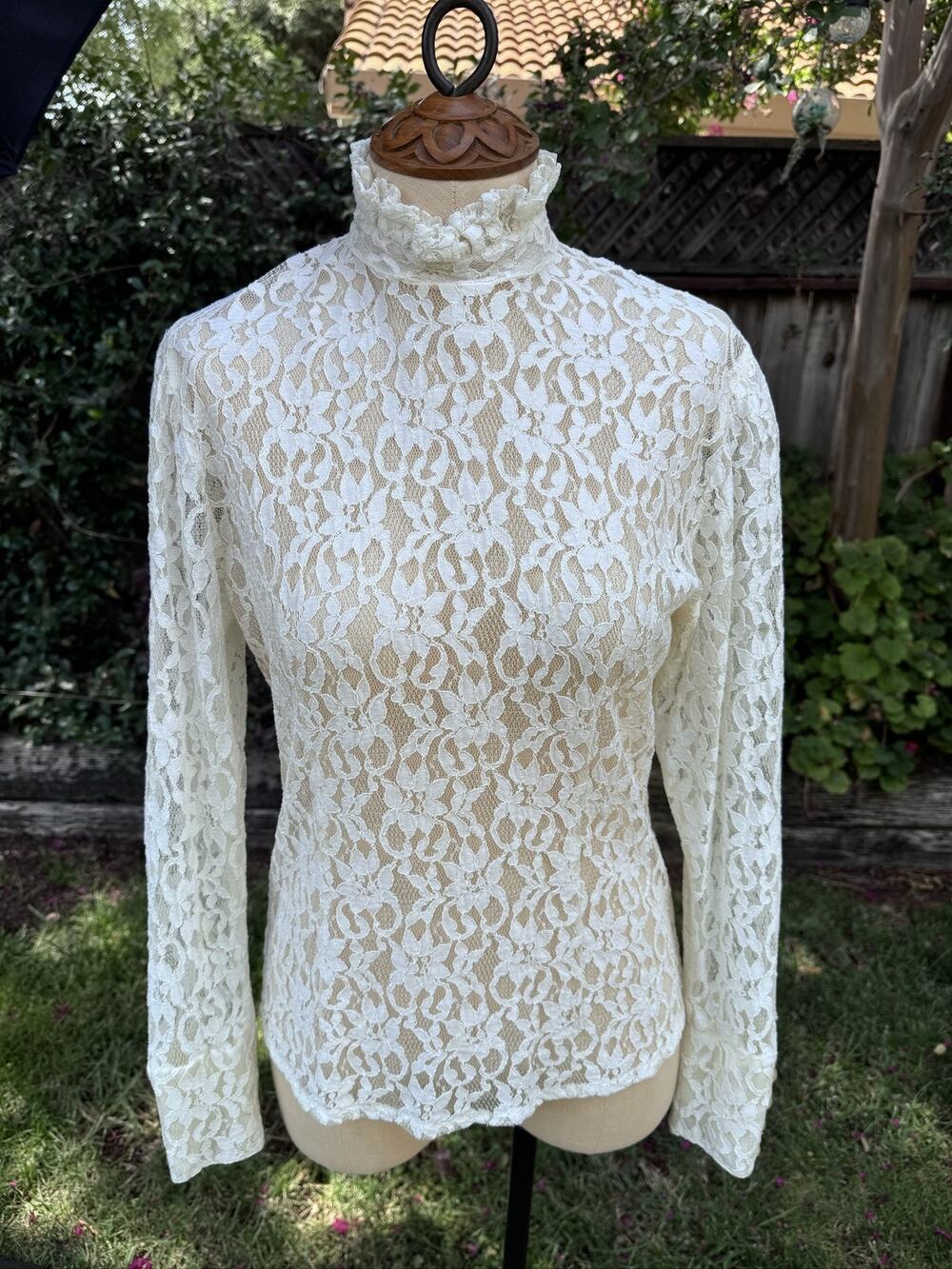 Neil Martin Sheer Lace Ruffled Turtleneck Blouse Off-white Size 6 Long Sleeve